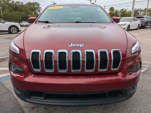 Used 2015 Jeep Cherokee Latitude FWD image 9