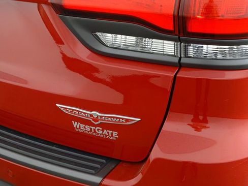 Used 2021 Jeep Grand Cherokee Trailhawk image 37