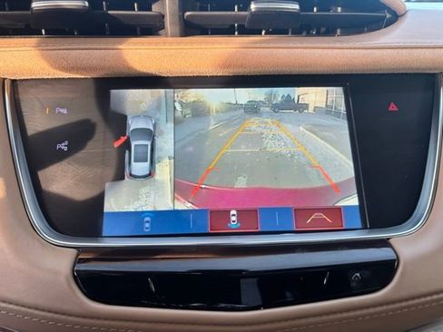 Used 2019 Cadillac XT5 Platinum image 23