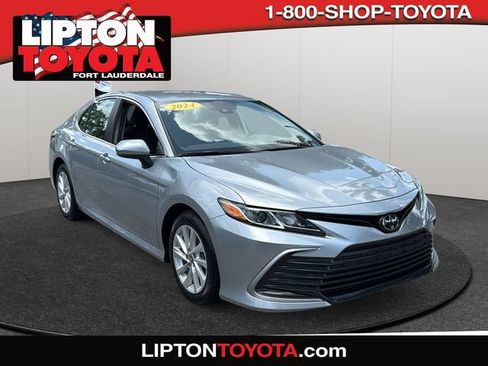 Used 2024 Toyota Camry LE FWD image 1