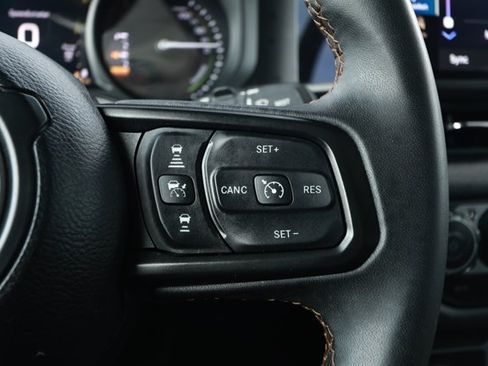 Certified 2024 Jeep Wrangler Unlimited AWD/4WD image 14
