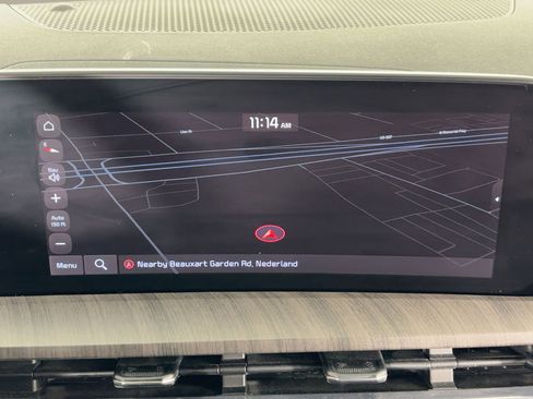 Used 2024 Kia Telluride SX image 23