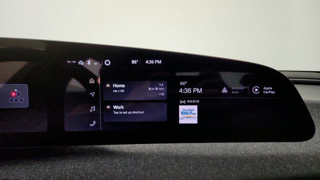 Used 2024 Lucid Air Pure RWD image 64