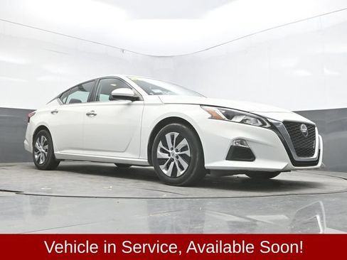 Used 2021 Nissan Altima 2.5 S FWD image 32