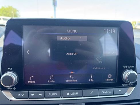 Used 2023 Nissan Altima 2.5 SV FWD image 29