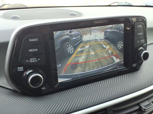 Used 2019 Hyundai Tucson SE image 19