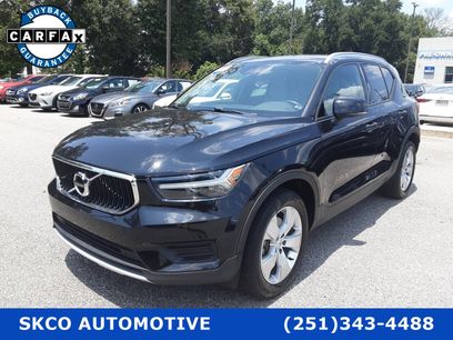 Used 2020 Volvo XC40 T5 Momentum