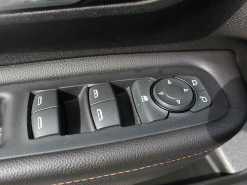 Used 2020 GMC Terrain SLT FWD image 12