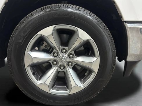 Used 2020 RAM 1500 Big Horn RWD image 23