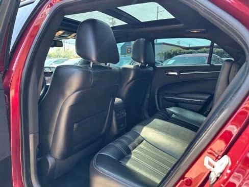 Used 2020 Chrysler 300 S RWD image 11