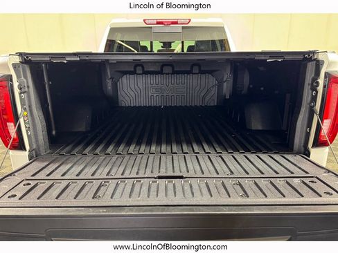 Used 2025 GMC Sierra 1500 Denali Ultimate AWD/4WD image 19