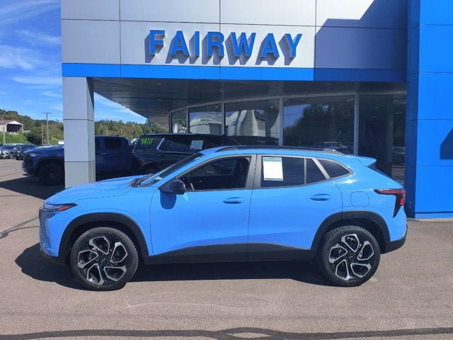 Used 2024 Chevrolet Trax RS w/ Driver Confidence Package FWD image 1