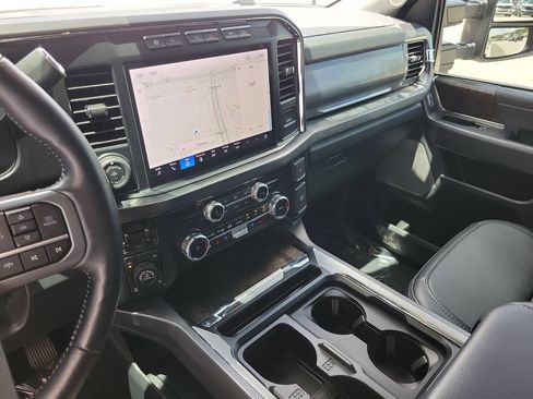 Used 2024 Ford F250 Lariat w/ Lariat Ultimate Package AWD/4WD image 23