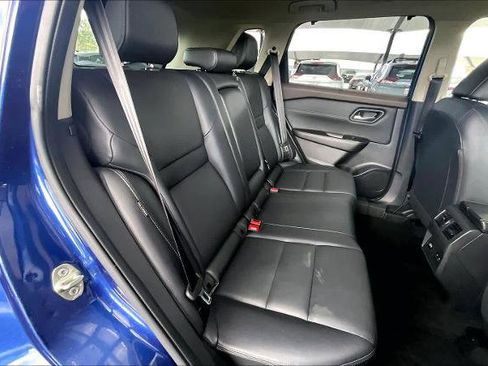 Certified 2023 Nissan Rogue SL w/ SL Premium Package image 19