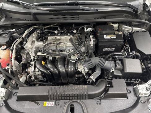 Used 2020 Toyota Corolla LE image 34