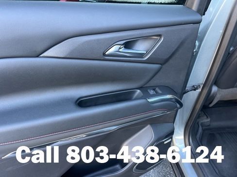 Used 2024 Chevrolet Traverse RS image 14