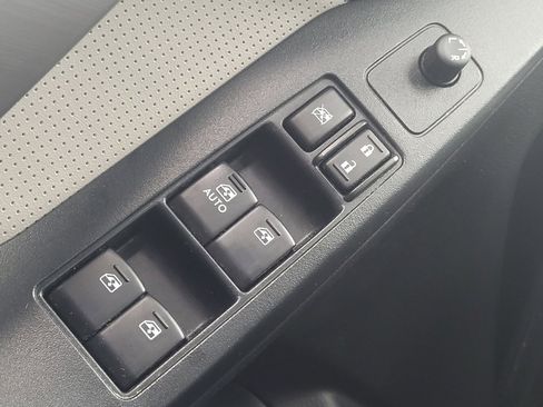 Used 2015 Subaru Forester 2.5i Limited AWD/4WD image 27