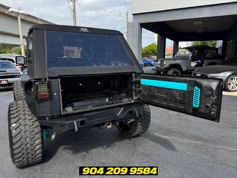 Used 2016 Jeep Wrangler Unlimited Sport w/ Max Tow Package AWD/4WD image 30