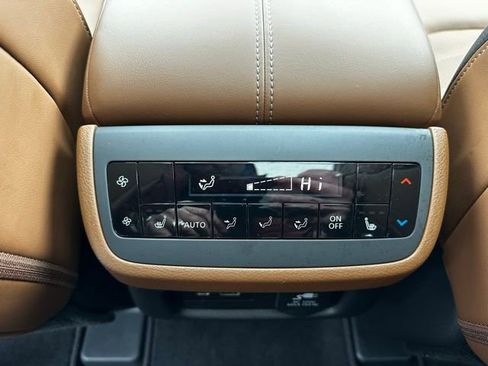 Certified 2024 Nissan Pathfinder Platinum image 19