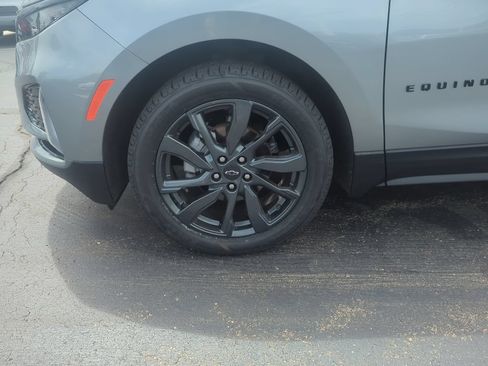 Certified 2024 Chevrolet Equinox RS FWD image 13