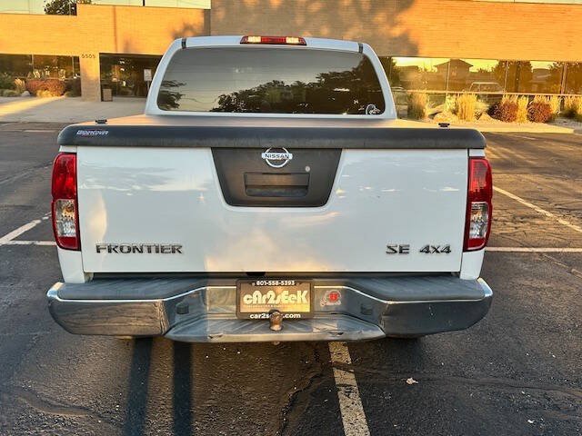 Used 2009 Nissan Frontier SE w/ SE Value Truck Pkg AWD/4WD image 7