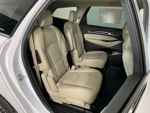 Used 2018 Buick Enclave Premium w/ Experience Buick Package image 38