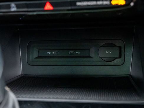 Used 2023 Volkswagen Atlas Cross Sport SEL Premium R-Line image 22