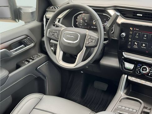 New 2026 GMC Sierra 2500 Denali w/ Denali Reserve Package AWD/4WD image 17
