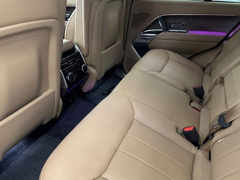 New 2026 Land Rover Range Rover SE image 22