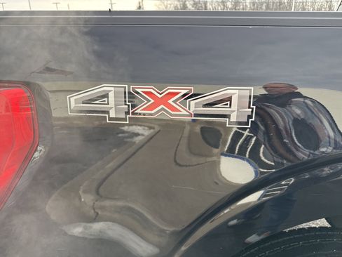 Certified 2022 Ford F150 XLT w/ Trailer Tow Package image 9