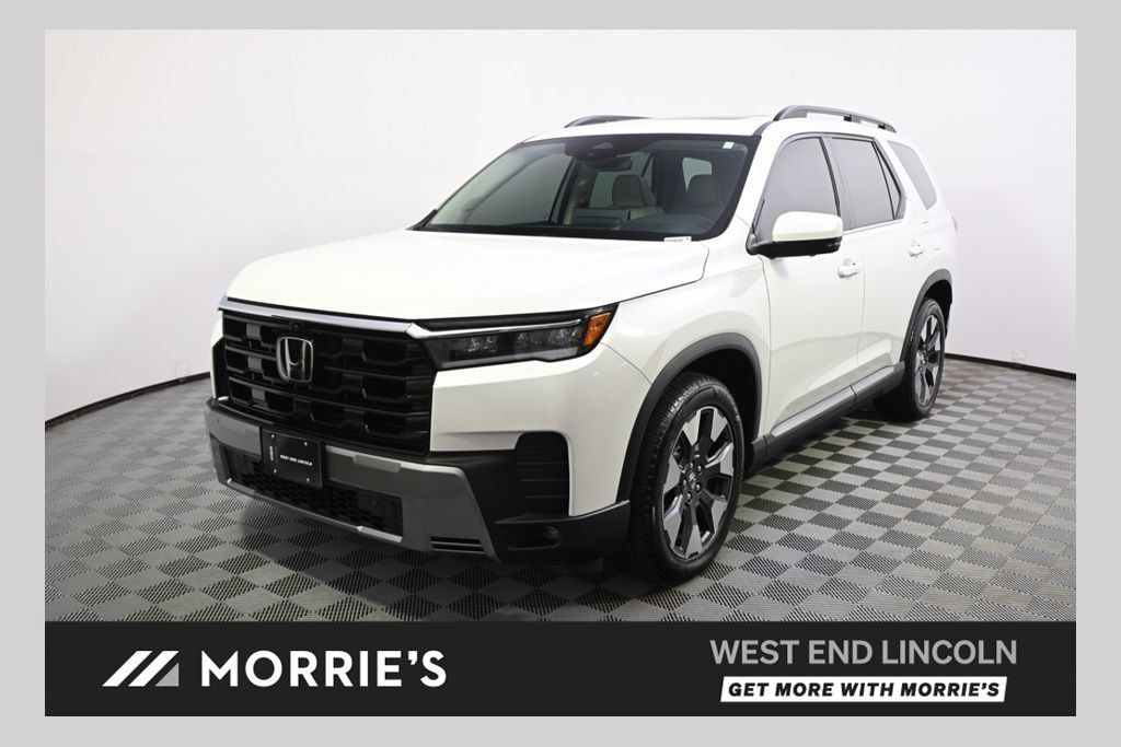 Used 2026 Honda Pilot Elite image 1