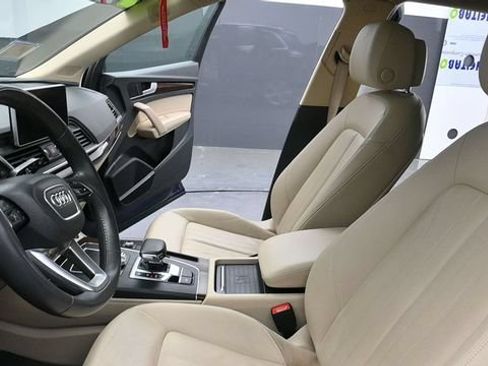 Used 2020 Audi Q5 Prestige w/ Prestige Package AWD/4WD image 18