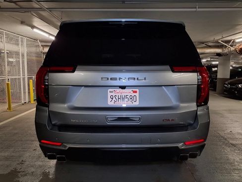 Used 2025 GMC Yukon Denali AWD/4WD image 19