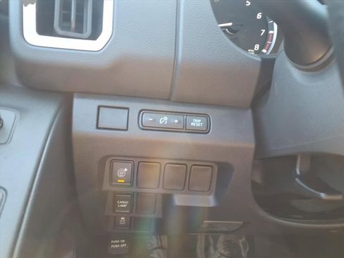 New 2026 Nissan Frontier SV w/ Tow Package image 8