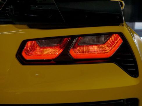 Used 2017 Chevrolet Corvette Z06 RWD image 86