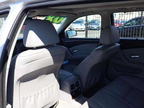 Used 2008 BMW 535xi Wagon w/ Premium Pkg image 23