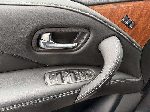 Used 2019 INFINITI QX80 Luxe w/ Proassist Package image 21