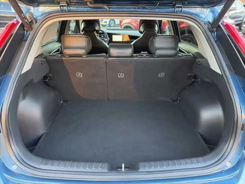 Used 2023 Kia Niro SX image 26