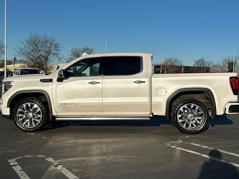 Used 2023 GMC Sierra 1500 Denali w/ Denali Reserve Package image 7
