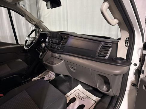 Used 2024 Ford Transit 250 Low Roof AWD w/ Exterior Upgrade Package image 22