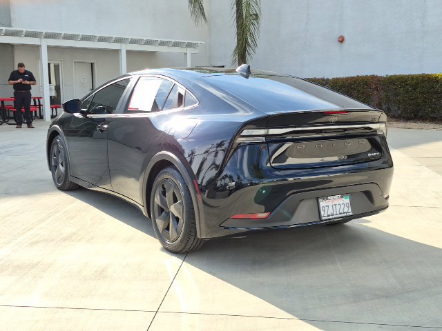 Used 2026 Toyota Prius Plug-In Hybrid FWD image 8