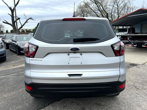 Used 2018 Ford Escape S image 7