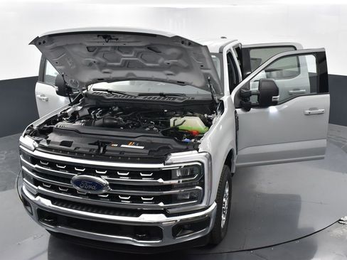 New 2026 Ford F250 XLT w/ XLT Premium Package image 36