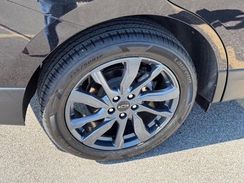 Used 2022 Chevrolet Equinox RS w/ RS Leather Package FWD image 8