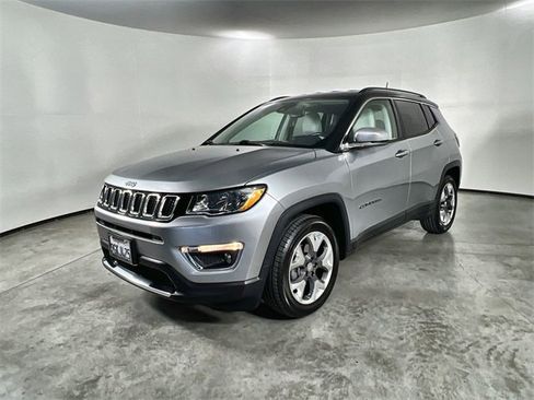 Used 2021 Jeep Compass Limited image 4