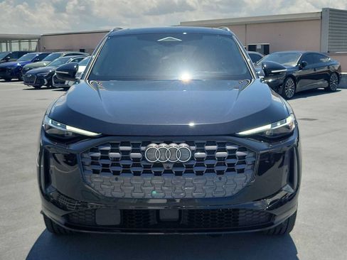 Certified 2025 Audi Q5 Premium Plus w/ Premium Plus AWD/4WD image 9