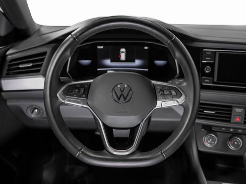 Used 2022 Volkswagen Jetta Sport image 40