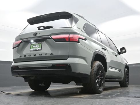 Used 2024 Toyota Sequoia Platinum image 32