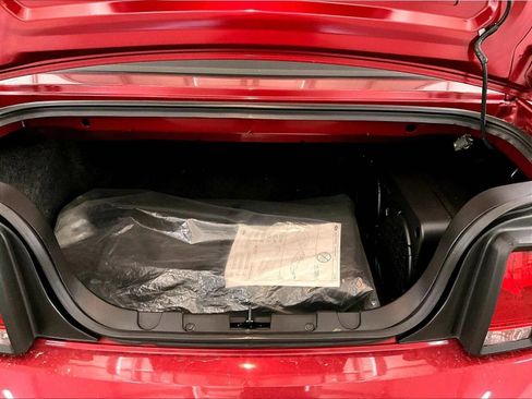 Used 2005 Ford Mustang GT Premium RWD image 33