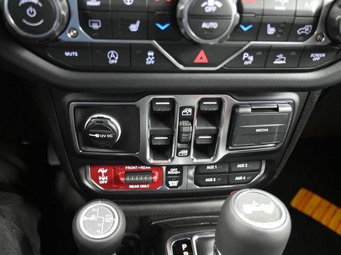 New 2026 Jeep Wrangler Unlimited Rubicon image 20